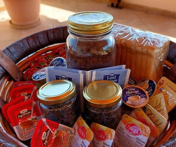 Apartment En Zar ξυλόκαστρο Ano Kamarion